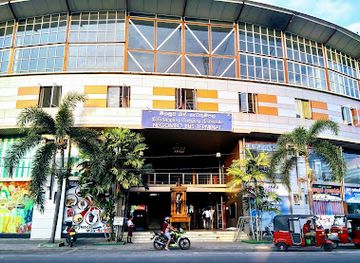 sri-lanka/negombo/landmark/negombo-ctb-bus-depot