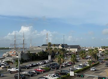 texas/galveston/landmark/taste-of-the-strand-food-tours-galveston