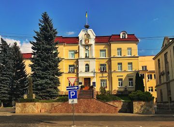 ukraine/lutsk/landmark/lutsk-city-council
