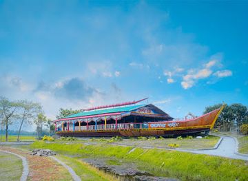 bangladesh/rangpur-division/landmark/vinnya-jagat-amusement-park