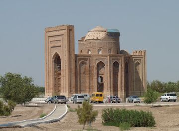 turkmenistan/dasoguz-region/landmark/turabeg-khanym-mausoleum