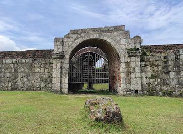 indonesia/banten/landmark/istana-surosowan-banten-lama
