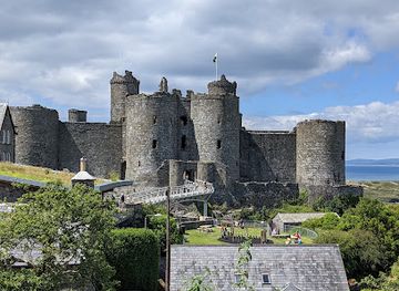 united-kingdom/gwynedd/attraction/harlech-castle-2