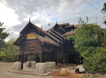 myanmar-burma/pyay/landmark/pyay-monastery
