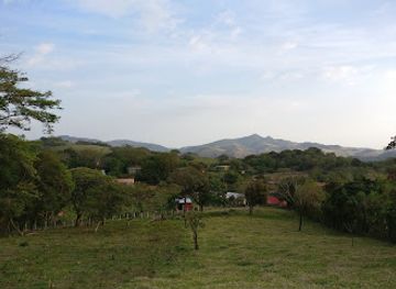costa-rica/tilaran-range/landmark/quebrada-grande-de-tilaran-park