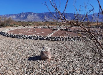 arizona/tucson/landmark/vista-sun-wheel