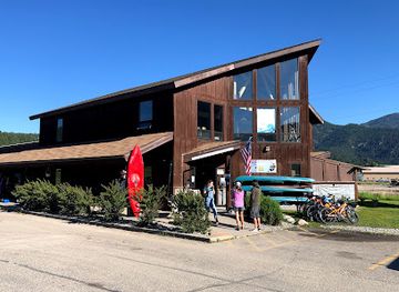 montana/big-sky/landmark/geyser-whitewater-expeditions