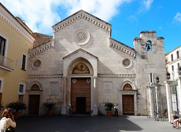 italy/sorrento/landmark/cathedral-of-saints-philip-and-james