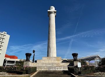louisiana/new-orleans/central-business-district/landmark/harmony-circle