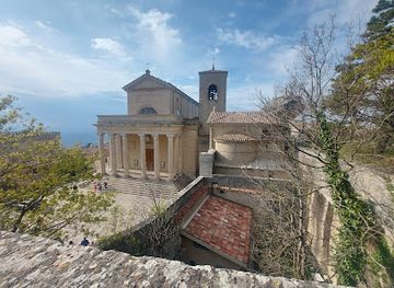 san-marino/monte-caio/landmark/piazzale-domus-plebis