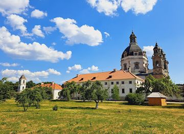 lithuania/kaunas/landmark/pazaislis-monastery-and-church