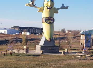 canada/western-manitoba/landmark/sunny-the-banana
