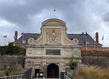 france/lille/landmark/citadelle-de-lille