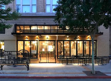 california/napa/landmark/mia-carta-napa-valley