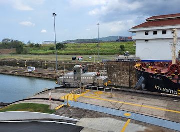 panama/darien/landmark/miraflores-locks