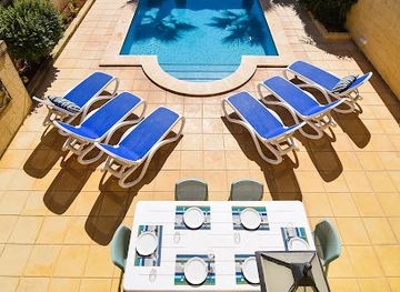 malta/xlendi-area/landmark/gozo-escape