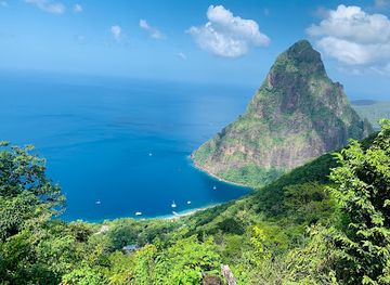 saint-lucia/pitons/landmark/tet-paul-nature-trail