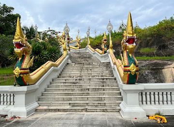 thailand/krabi/landmark/wat-kaeo-korawaram