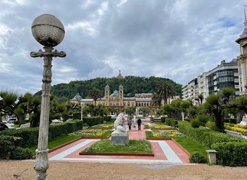 spain/san-sebastian/centro/landmark/iturri-apaingarria