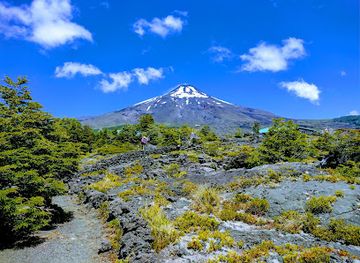 chile/pucon/landmark/volcanic-caves-park