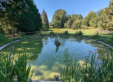 switzerland/zurich/enge/landmark/ganswurger-fountain