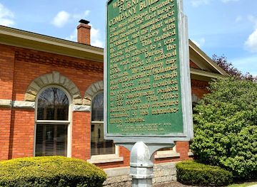 michigan/holland/landmark/west-michigan-furniture-company-building-historical-marker