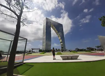 Malecón Puerta de Oro