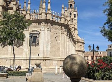 spain/seville/landmark/pl-del-triunfo
