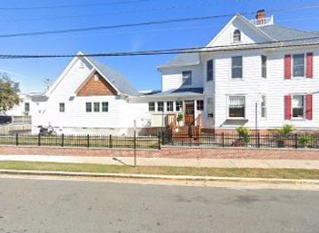 delaware/lewes/landmark/johnnie-walker-beach