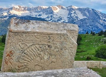 serbia/jablanica/landmark/necropolis-dugo-polje