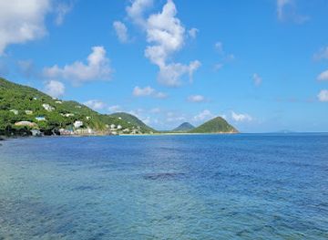 british-virgin-islands/norman-island/landmark/apple-bay