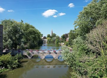 belgium/bruges/minnewater/landmark/minnewater