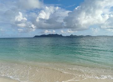 saint-vincent-and-the-grenadines/saint-george/landmark/petit-carenage-beach