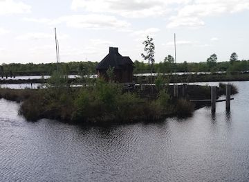 ireland/county-kildare/landmark/lullymore-heritage-discovery-park