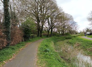 ireland/county-longford/landmark/royal-canal-greenway-longford