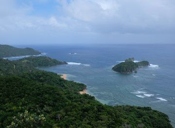 philippines/bicol-region/landmark/bote-lighthouse
