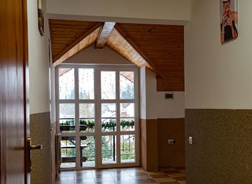 ukraine/slavske/landmark/kataman-house