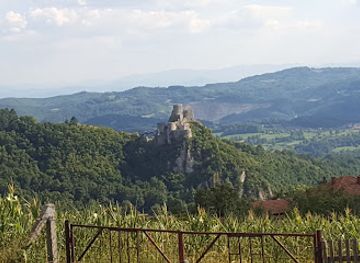 bosnia-and-herzegovina/herzegovina-neretva-canton/landmark/srebrenik-fortress