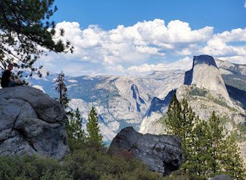 california/yosemite-village/landmark/washburn-point
