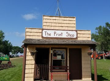 north-dakota/badlands/landmark/prairie-village