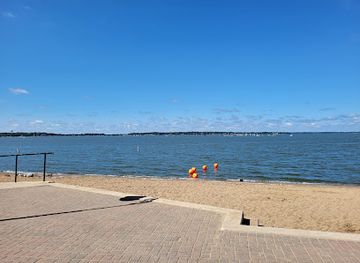 iowa/clear-lake/landmark/city-beach-park
