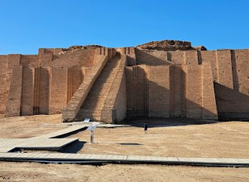 iraq/euphrates-region/landmark/ur