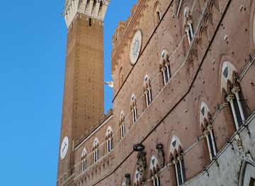 italy/siena/landmark/porta-romana