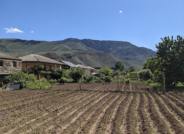 armenia/areni-wine-region/landmark/wine-house-mher