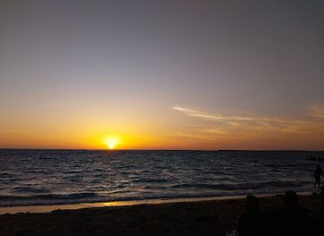saudi-arabia/yanbu/landmark/beautiful-seaside-seating-area