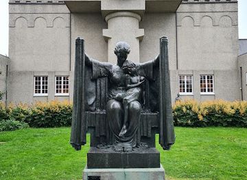 iceland/southern-region/landmark/the-einar-jonsson-museum