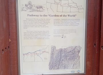 oregon/pendleton/landmark/oregon-trail
