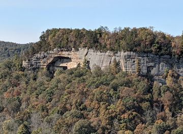 kentucky/appalachian-plateau/landmark/chimney-top-rock