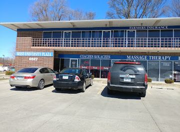 iowa/urbandale/landmark/coaches-kolaches