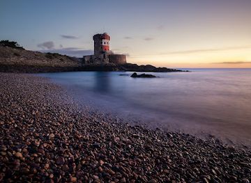 jersey/st-catherine-s-breakwater/landmark/archirondel-beach